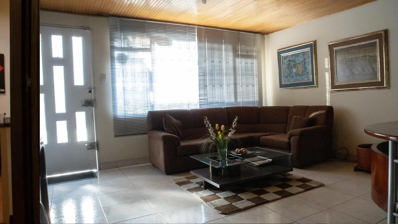 Homestay Cozy Suite, Acogedora Suite En Bogota Colombia